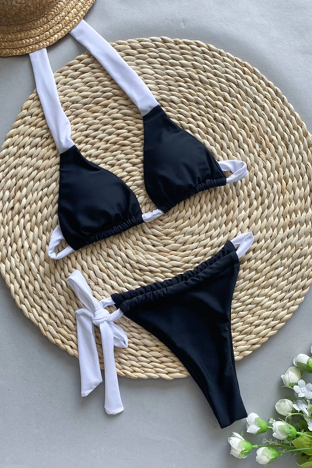 Colorblock Triangle Halter Tie Side Bikini Set - Black & White sold by Floralkini product image thumbnail 5