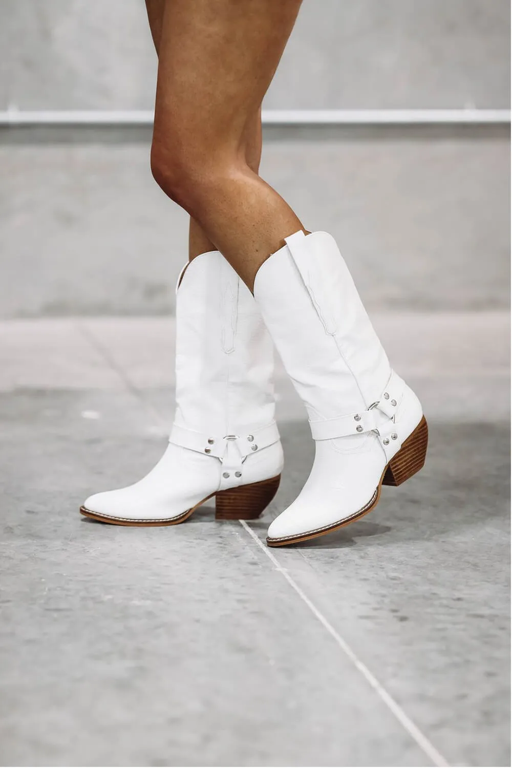 White Buckle Strap Detail Mid-Calf Western Cowgirl Boots sold by Floralkini product image thumbnail 2