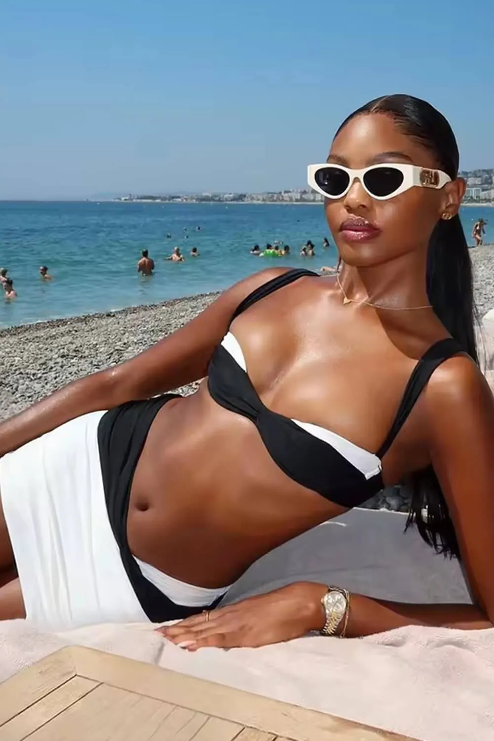 Two-Tone Sweetheart Underwire Bikini Set With Mini Skirt sold by Floralkini product image thumbnail 2