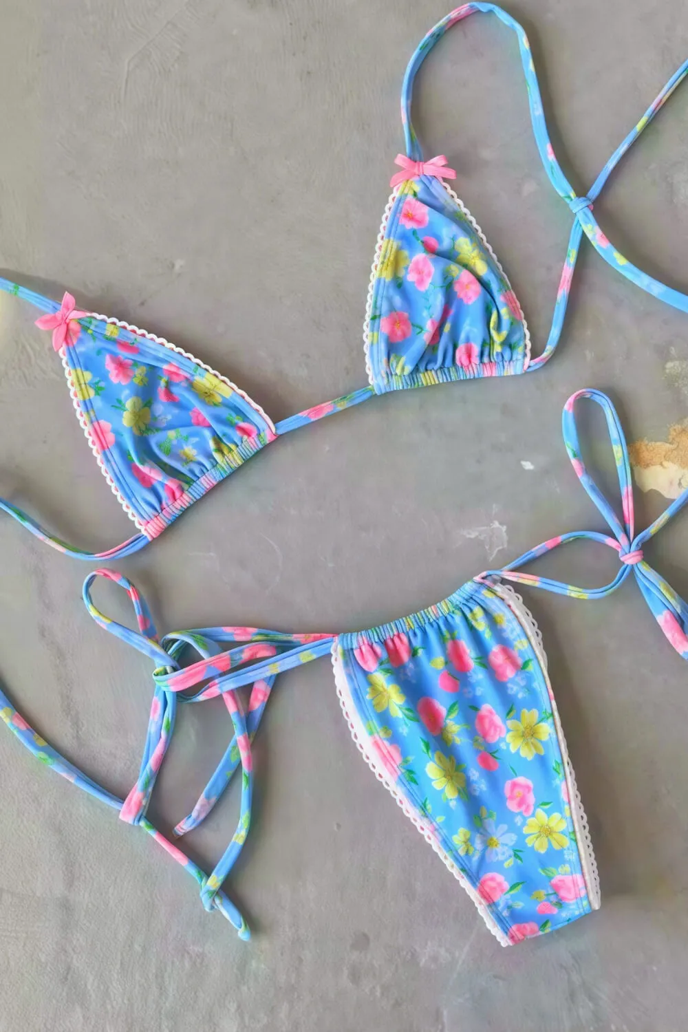 Floral Print Triangle Halter Tie Side Bikini Set With Bows Detailing sold by Floralkini product image thumbnail 5