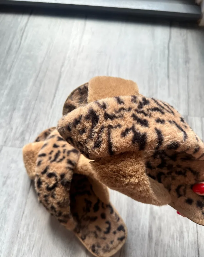 Leopard Slipper sold by Freez product image thumbnail 4