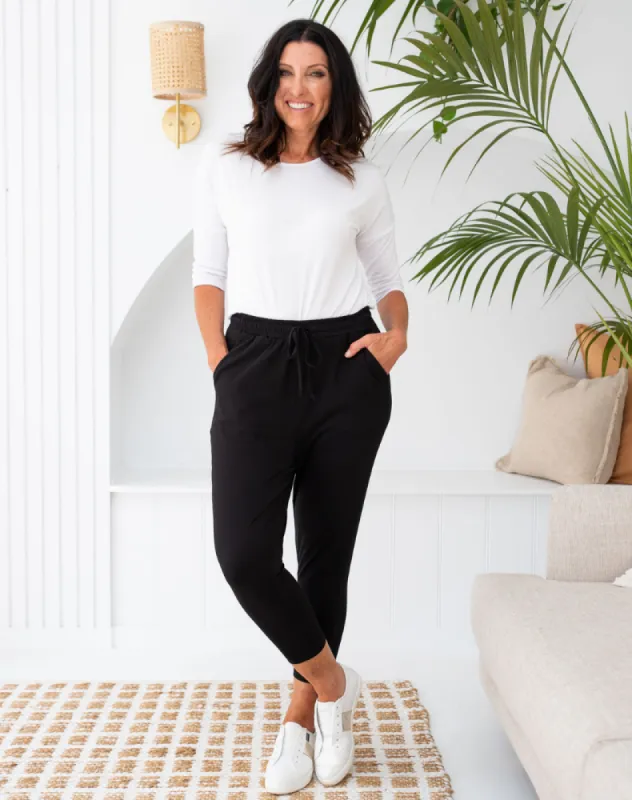 Everyday Slouch Pant -Black sold by Freez