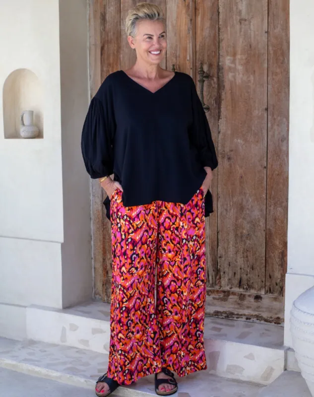 Naomi Top - Black sold by Freez