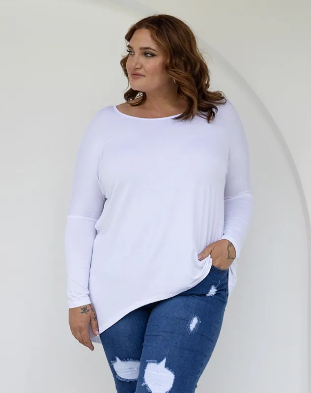 Slouch Tee -White made by Freez