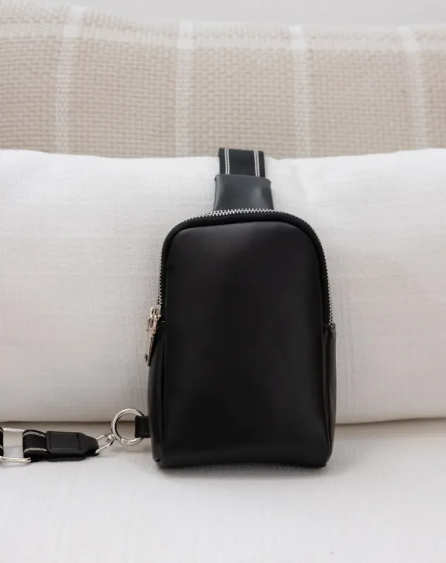 Maddy Bag - Black sold by Freez