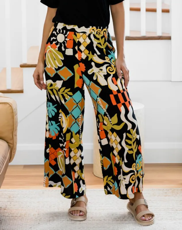 Luna Pant sold by Freez