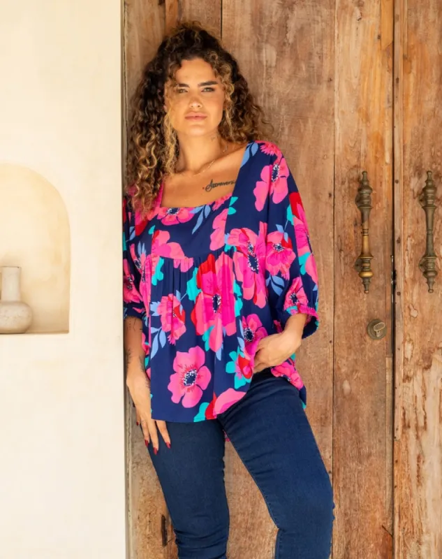 Dahlia Top sold by Freez