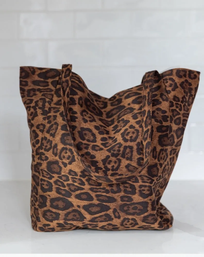 Leopard Tote sold by Freez product image thumbnail 4