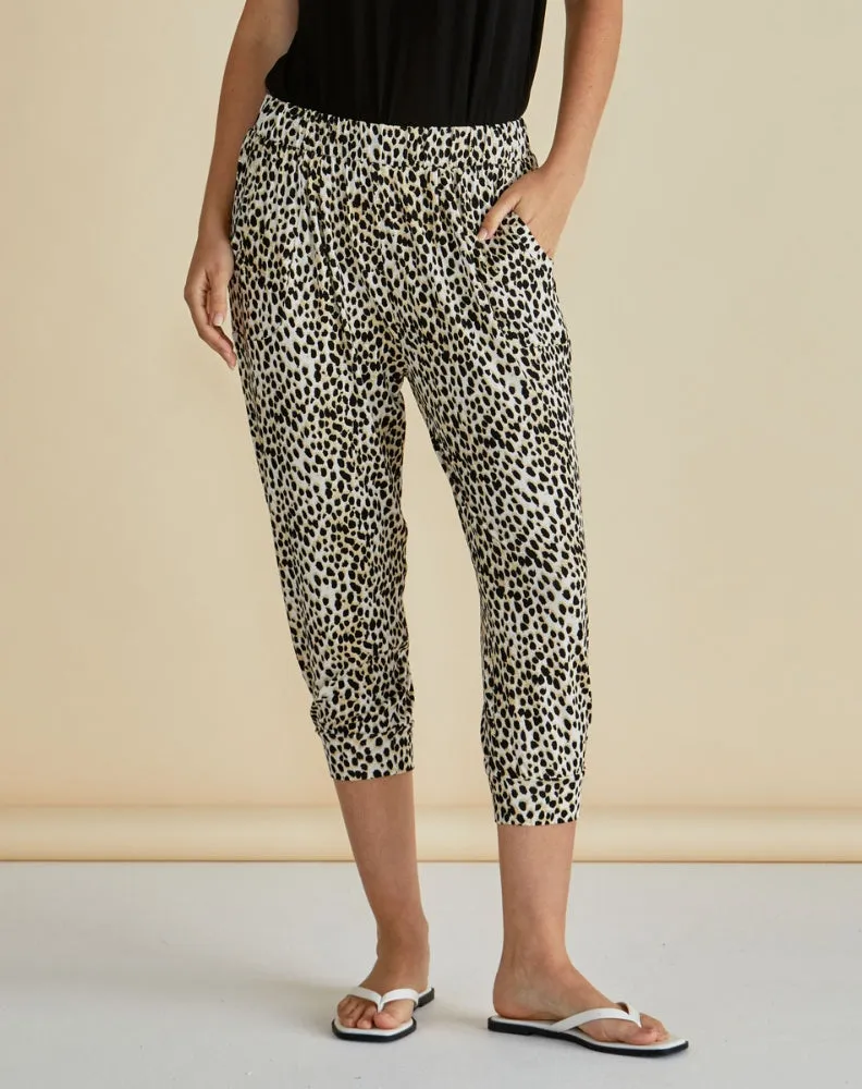 Tokyo 3/4 Pant - Cheetah Neutral sold by Freez
