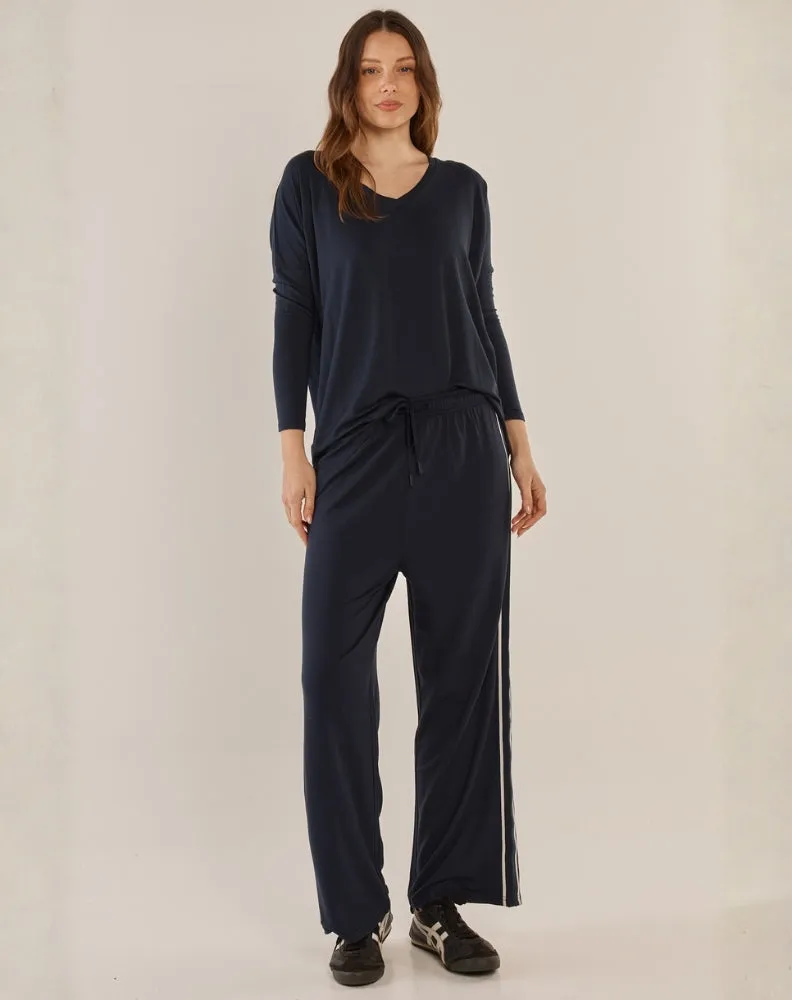 Evelyn Wide Leg Jogger - Navy sold by Freez product image thumbnail 2