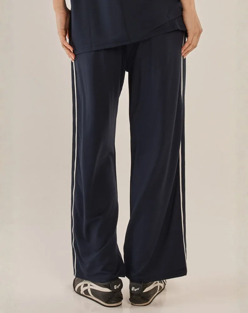 Evelyn Wide Leg Jogger - Navy sold by Freez product image thumbnail 4