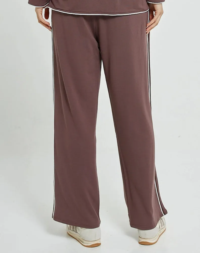 Evelyn Wide Leg Jogger - Nutmeg Brown sold by Freez product image thumbnail 4