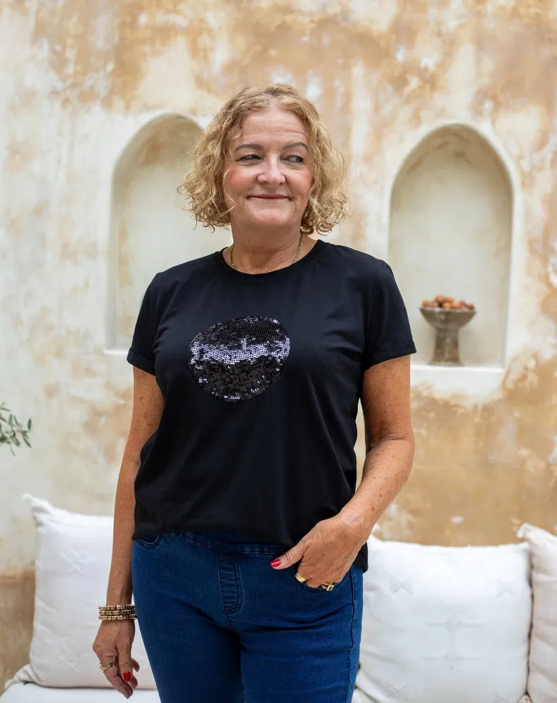 Circle Sequin Tee - Black sold by Freez product image thumbnail 5