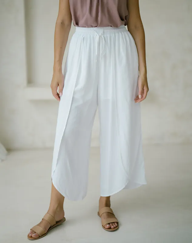 Gerry Pants - White sold by Freez