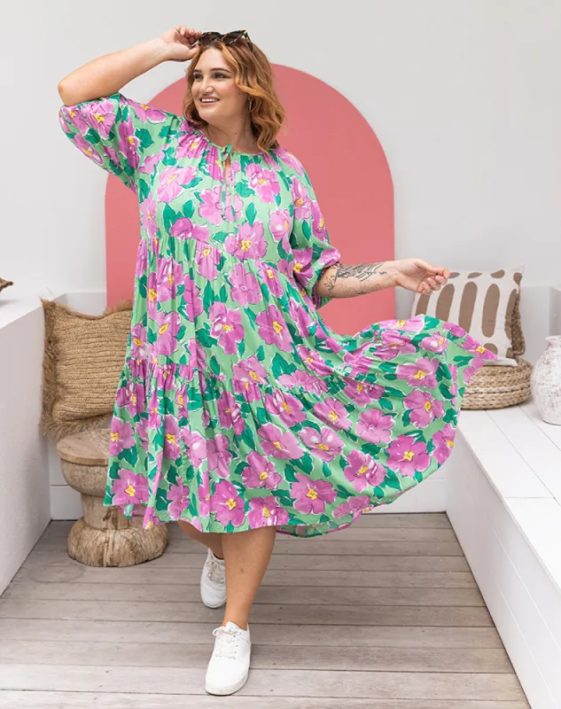 Lis Dress sold by Freez