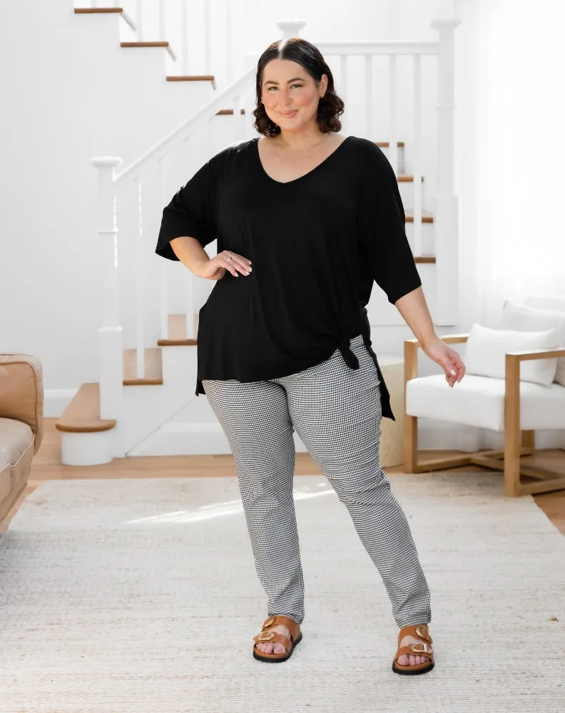 Knot Tee -Black sold by Freez product image thumbnail 2