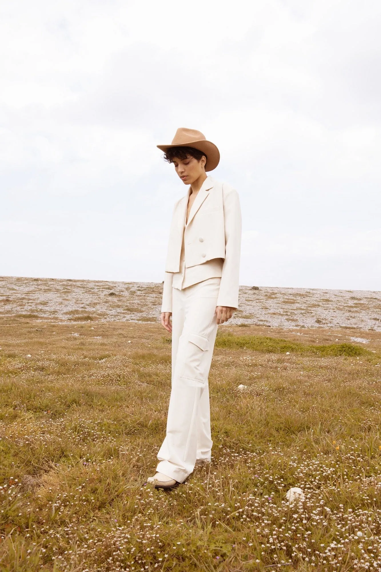 DEA - Veste blazer cropped en twill de laine stretch Oeko Tex Ecru sold by Fete Imperiale product image thumbnail 4