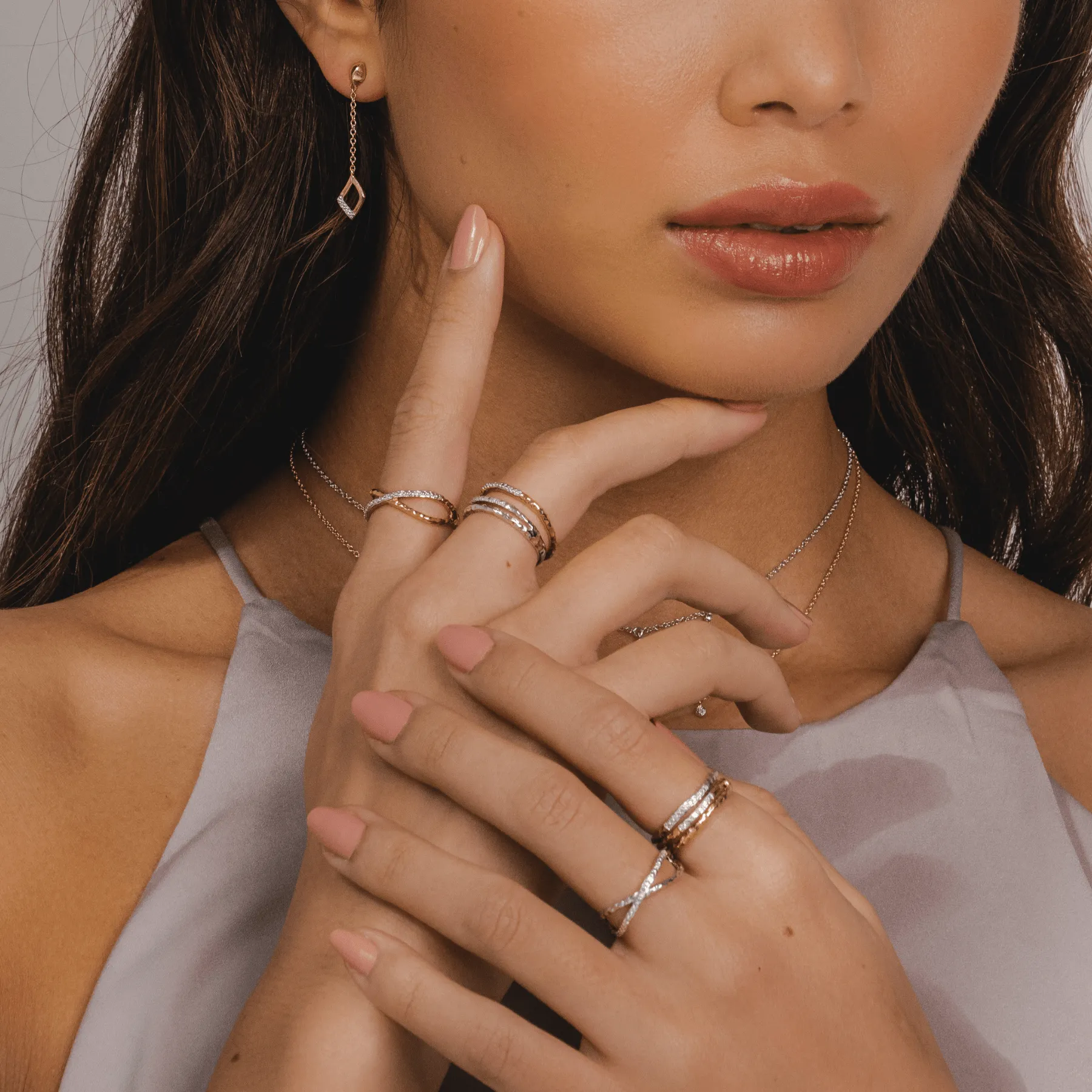 Diamond Pave Hammered Band Ring in 9ct Yellow Gold sold by Gemondo Jewellery product image thumbnail 2