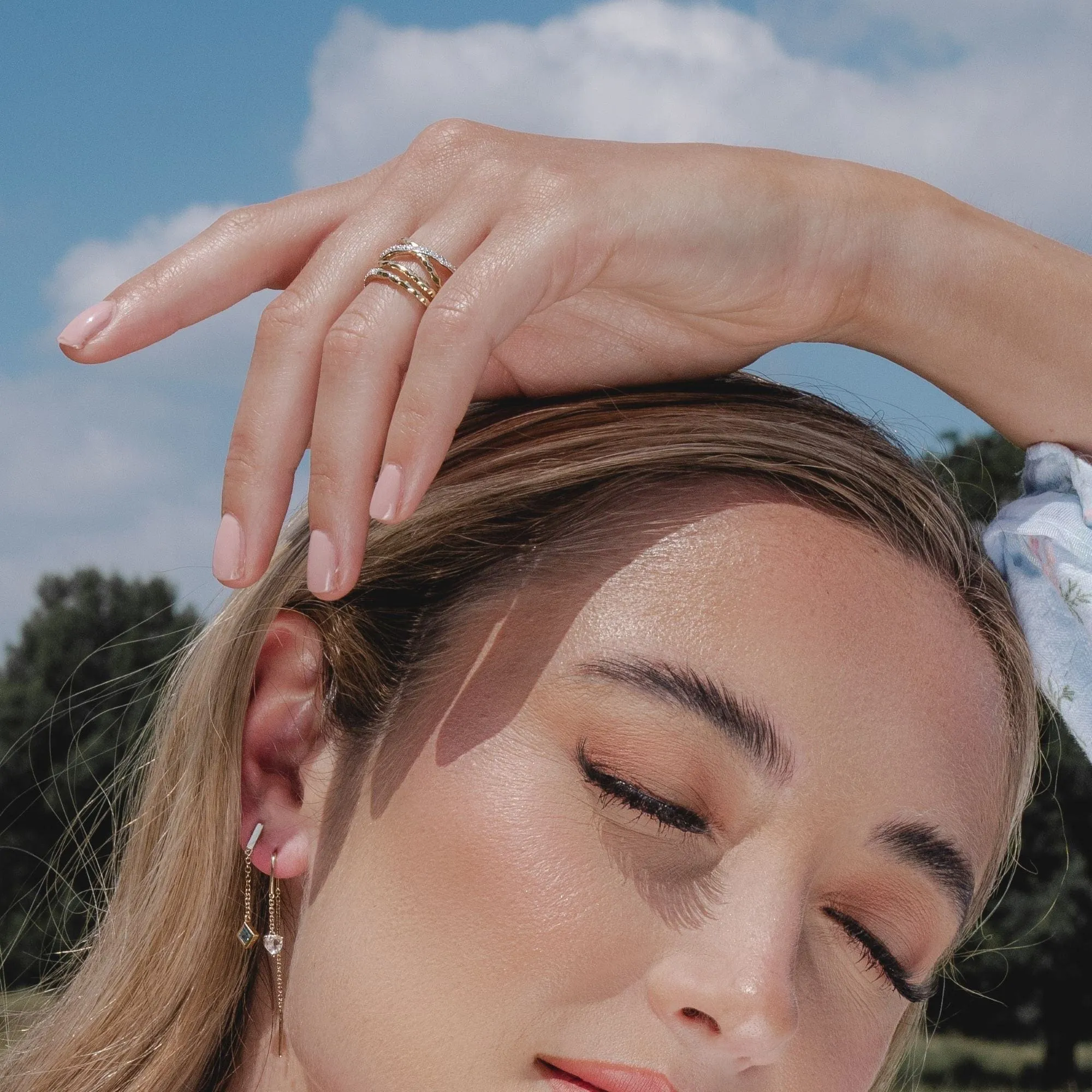 Diamond Pavé Hammered Crossover Ring in 9ct Yellow Gold sold by Gemondo Jewellery product image thumbnail 2