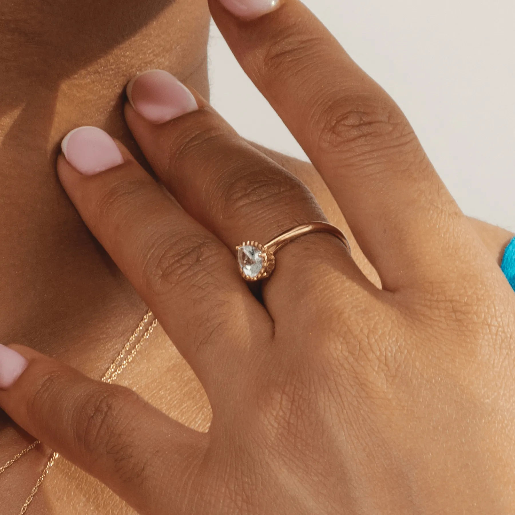 Classic Pear Aquamarine Ring in 9ct Yellow Gold sold by Gemondo Jewellery product image thumbnail 2