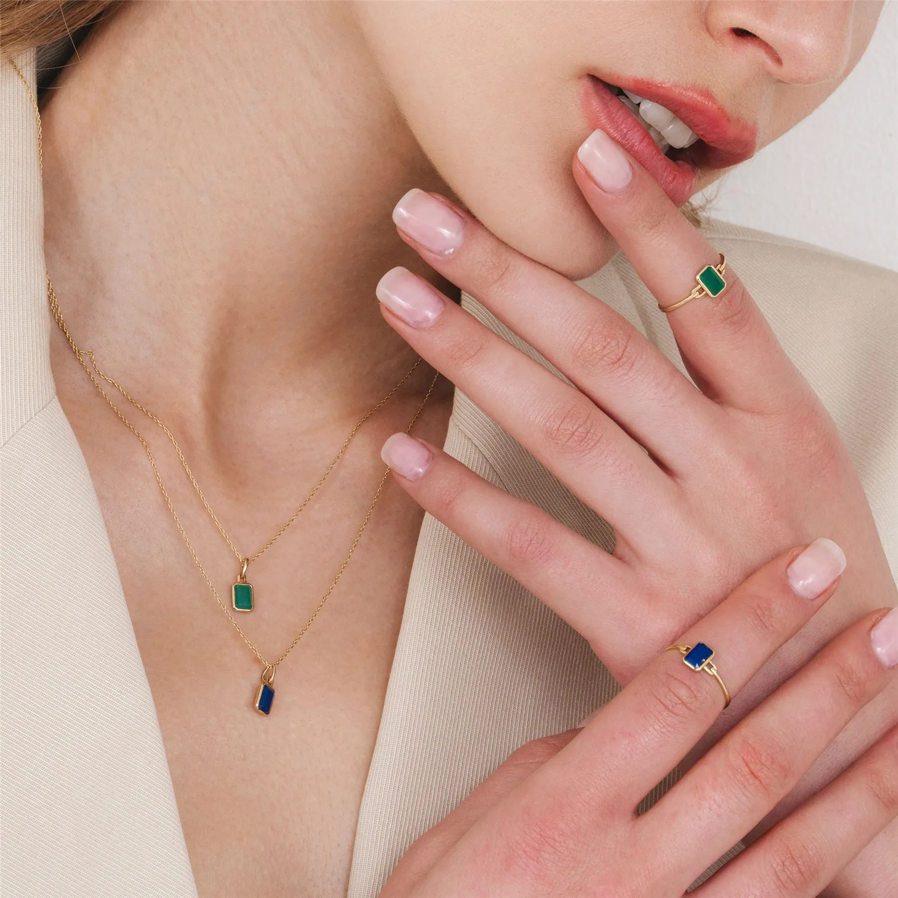 Classic Baguette Lapis Lazuli Ring in 9ct Yellow Gold sold by Gemondo Jewellery product image thumbnail 2