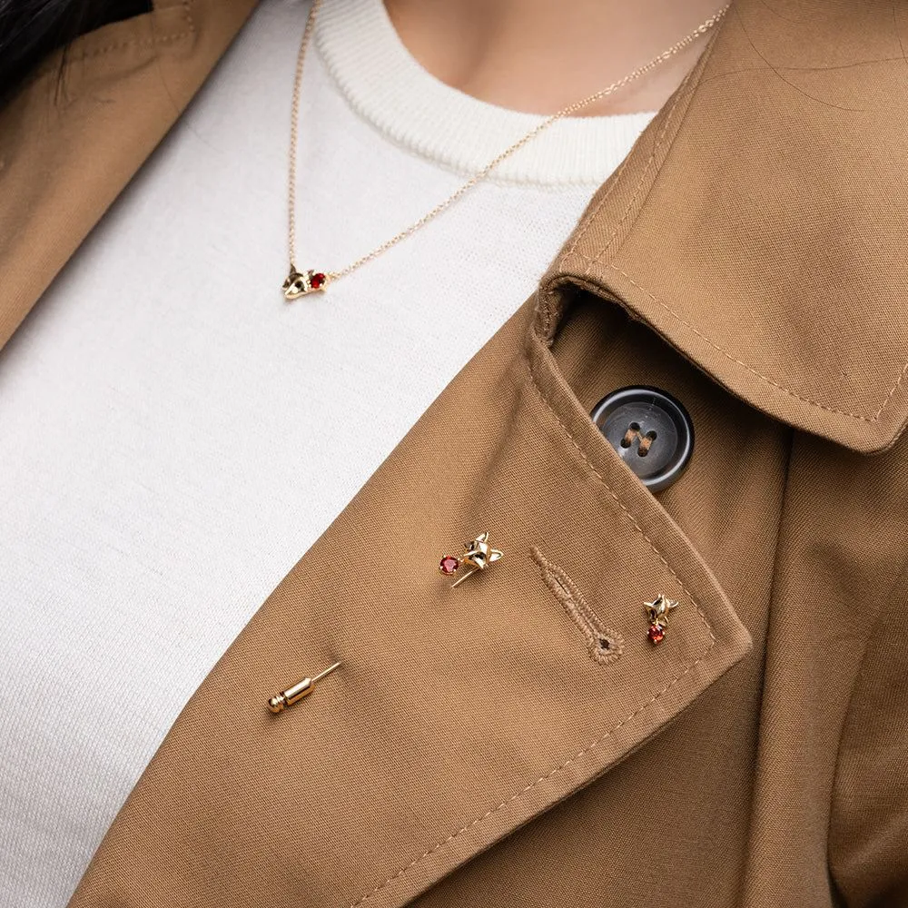 Gardenia Garnet Fox Lapel Pin In 9ct Yellow Gold sold by Gemondo Jewellery product image thumbnail 2