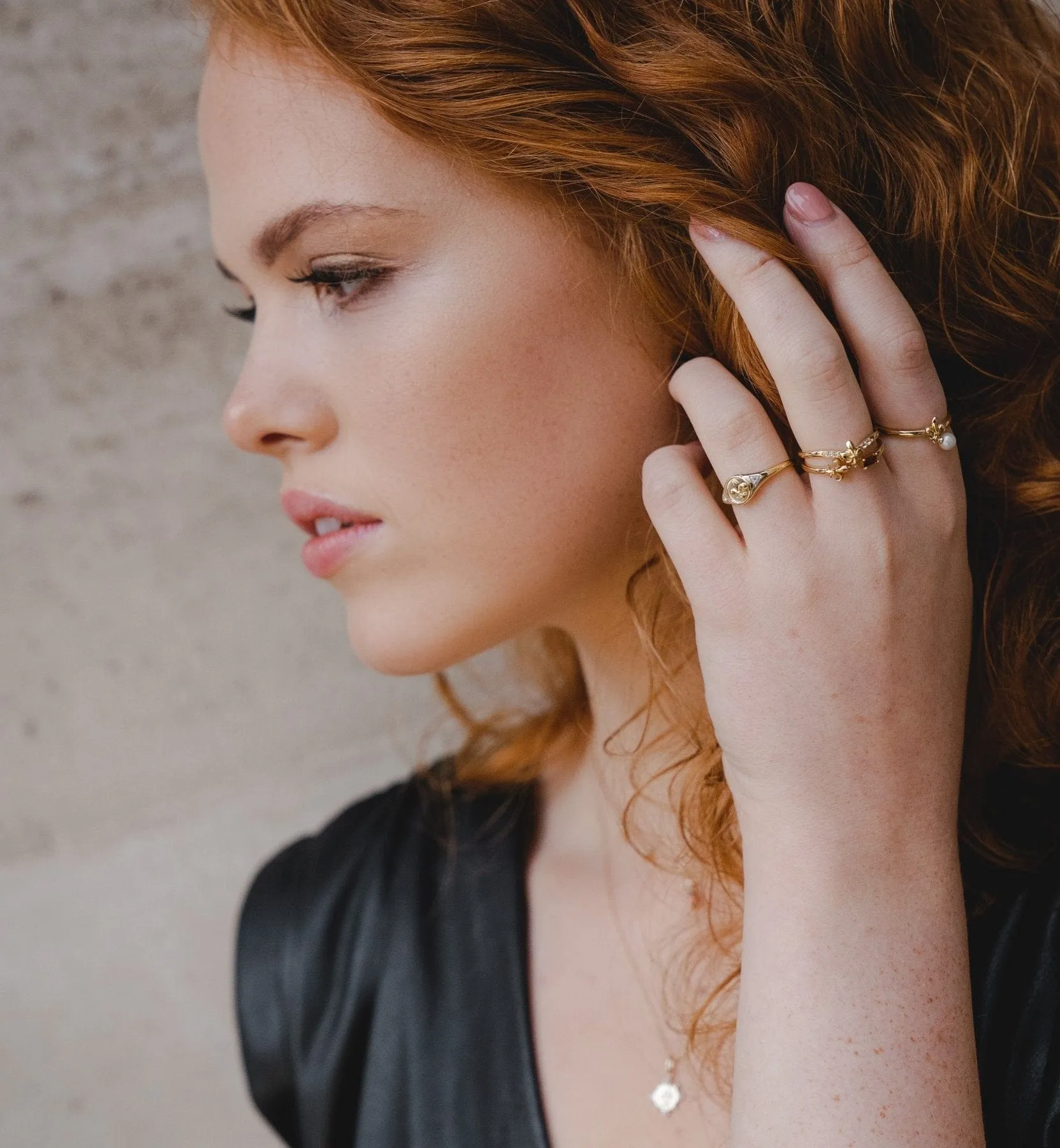 ECFEW™ White Topaz Fleur De Lis Wishbone Ring In 9ct Yellow Gold sold by Gemondo Jewellery product image thumbnail 4