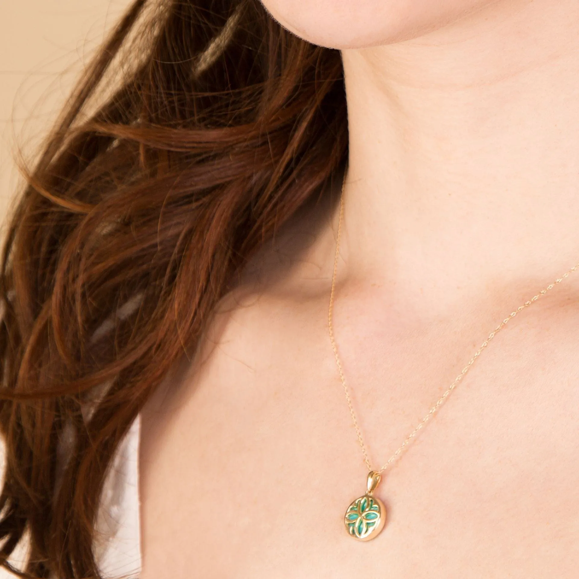 Art Nouveau Style Round Turquoise Floral Pattern Overlay Pendant in 9ct Yellow Gold sold by Gemondo Jewellery product image thumbnail 2