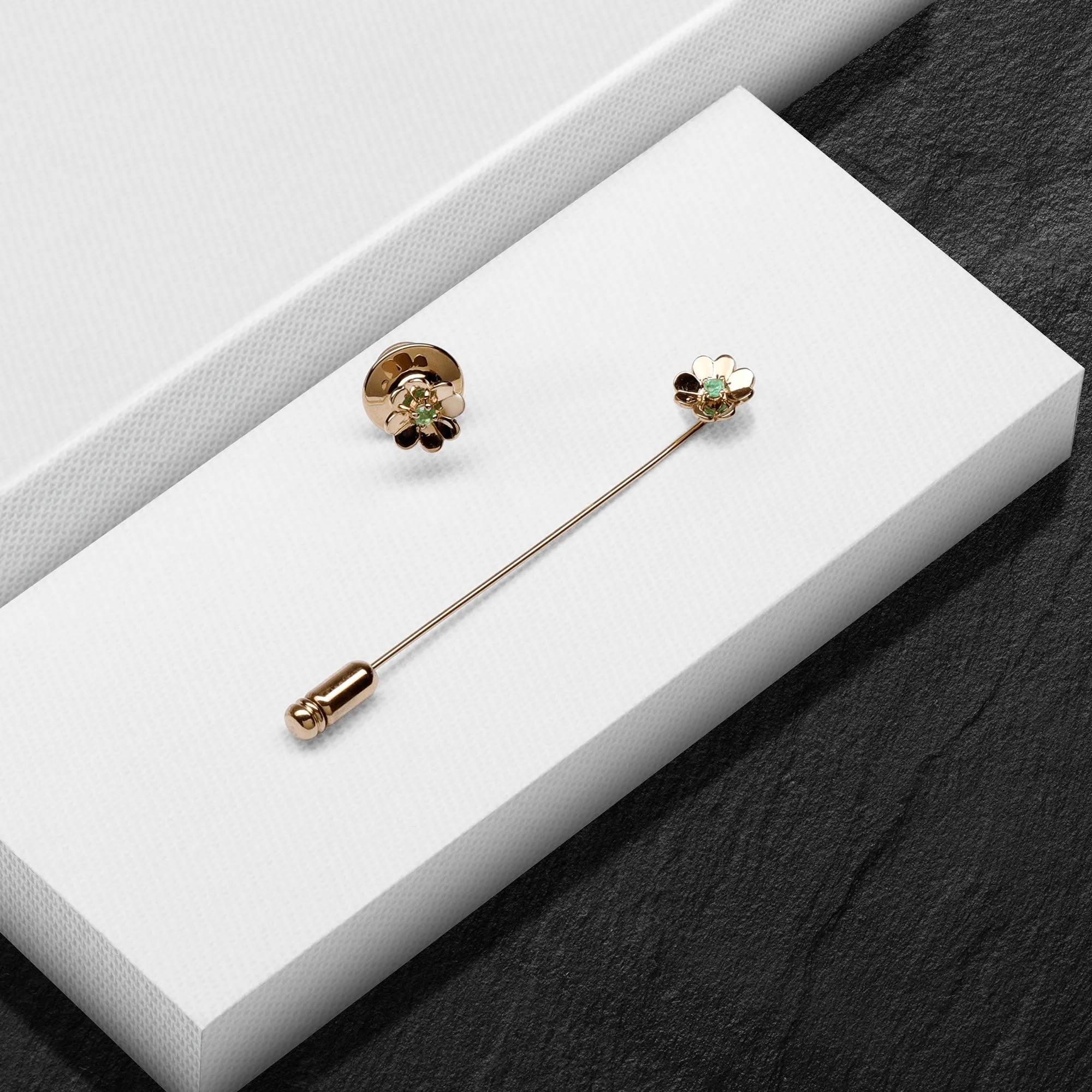 Gardenia Emerald Clover Lapel Pin In 9ct Yellow Gold sold by Gemondo Jewellery product image thumbnail 2