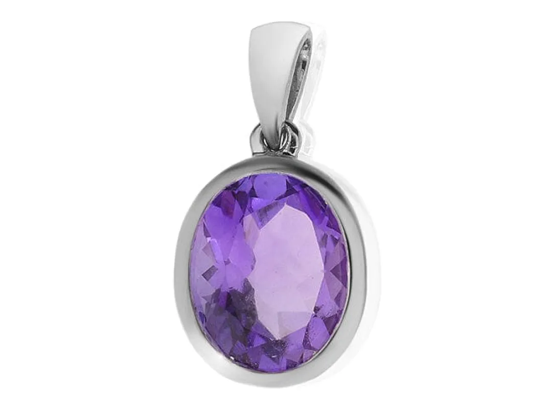 9ct White Gold 2.00ct Oval Cut Amethyst Classic Single Stone Pendant on Chain sold by Gemondo Jewellery