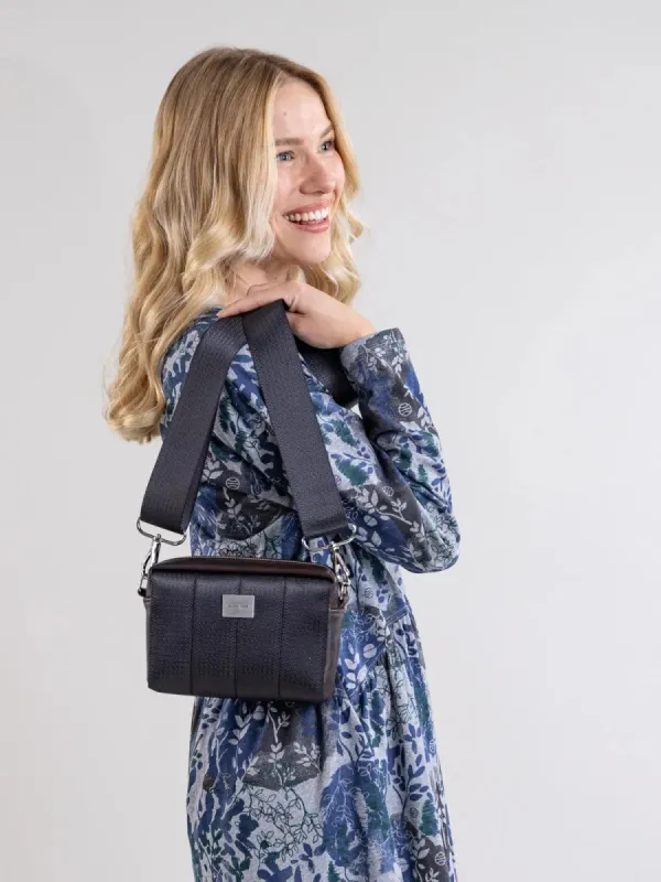 UTU bag, brown sold by Globe Hope