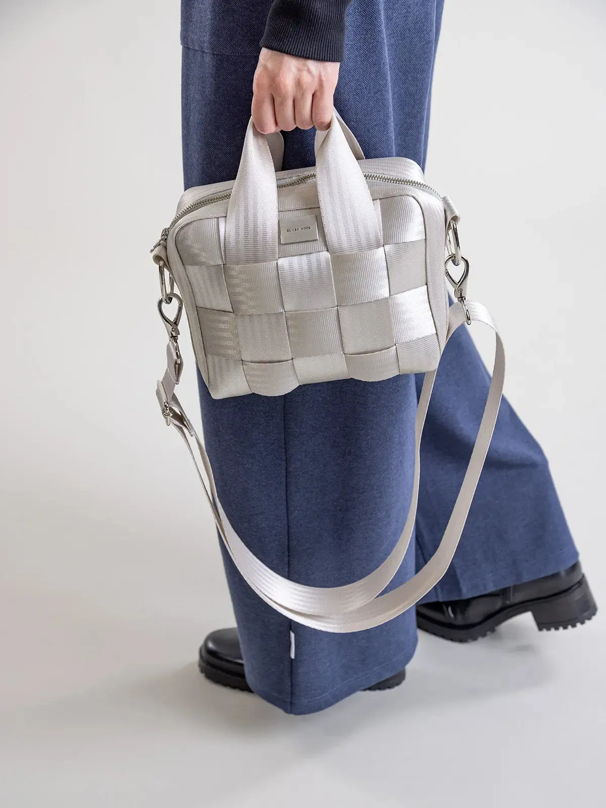 HILLA bag, pearl sold by Globe Hope