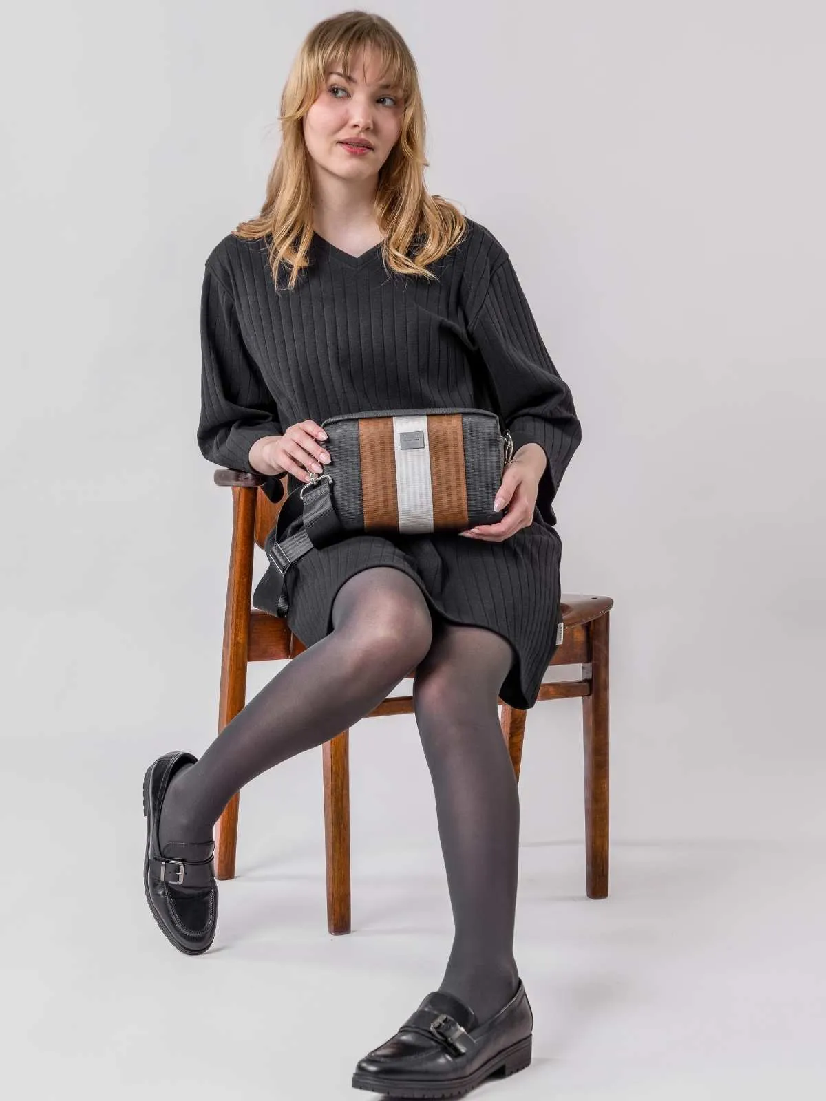 KASTE RAITA laukku, musta-ruskea-vaaleanharmaa sold by Globe Hope product image thumbnail 2