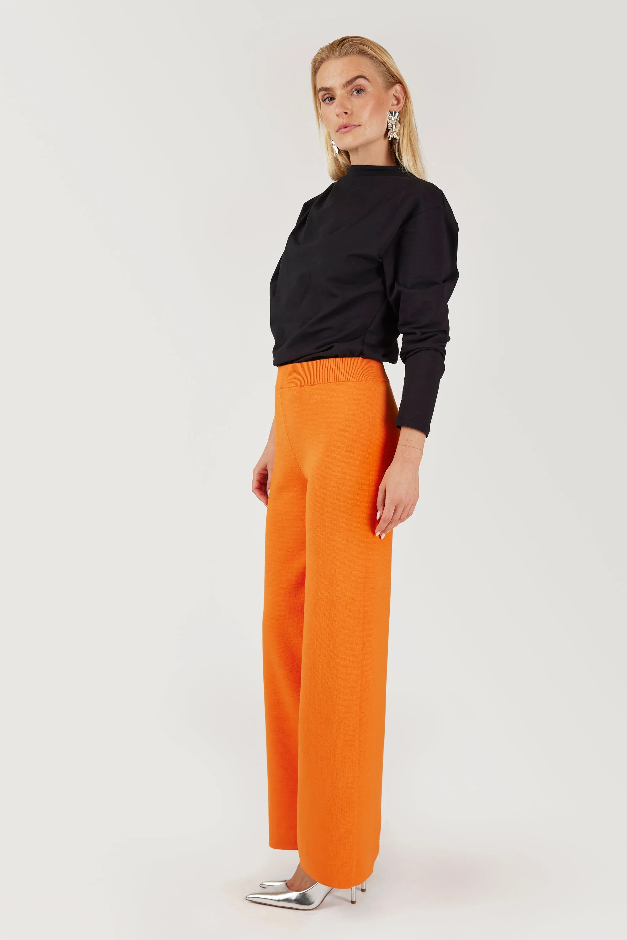 GOMAYE GMSONNY REGULAR KNITWARE TROUSERS ORANGE sold by Gomaye product image thumbnail 3