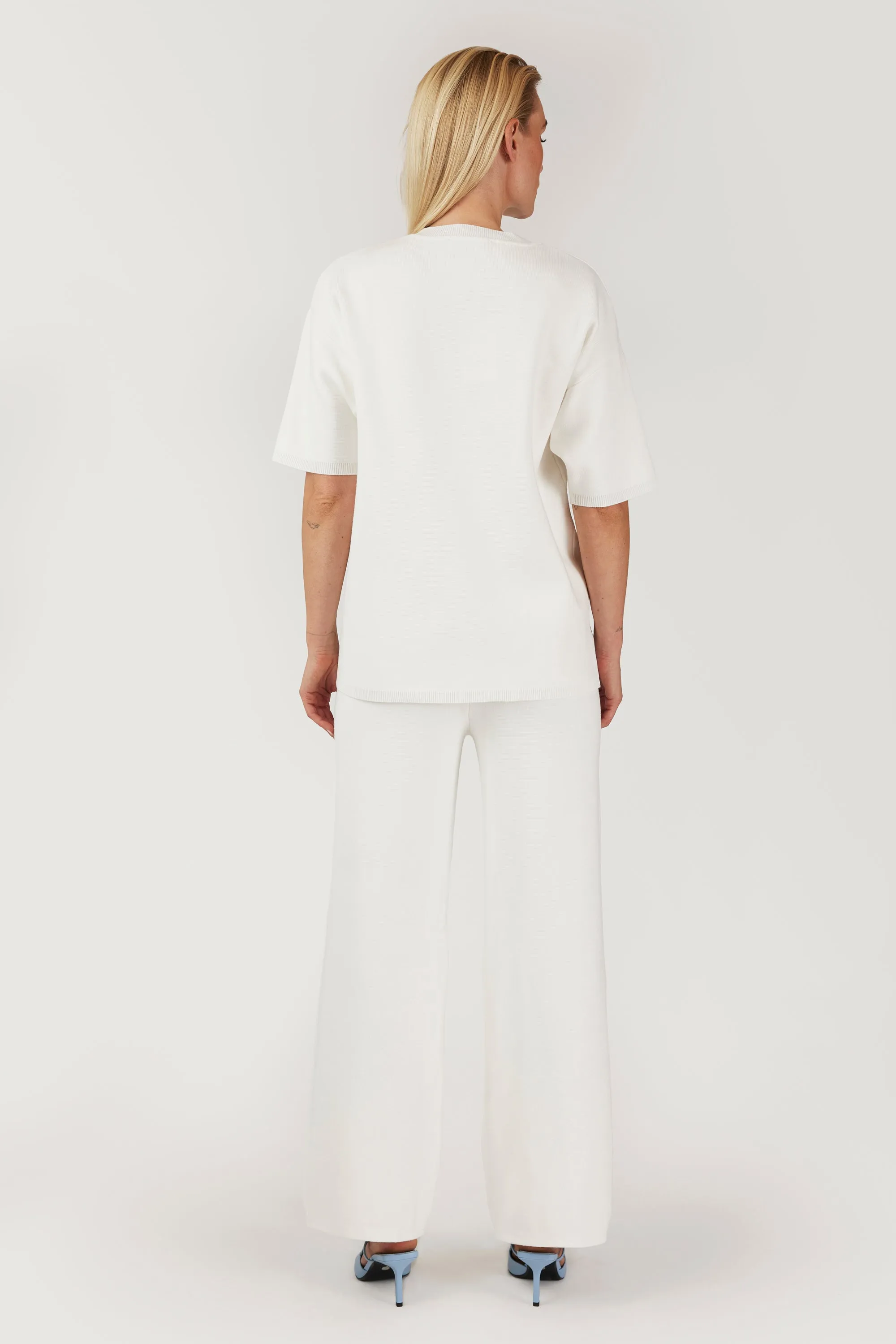 GOMAYE GMSONNY REGULAR KNITWARE TROUSERS OFF WHITE sold by Gomaye product image thumbnail 4