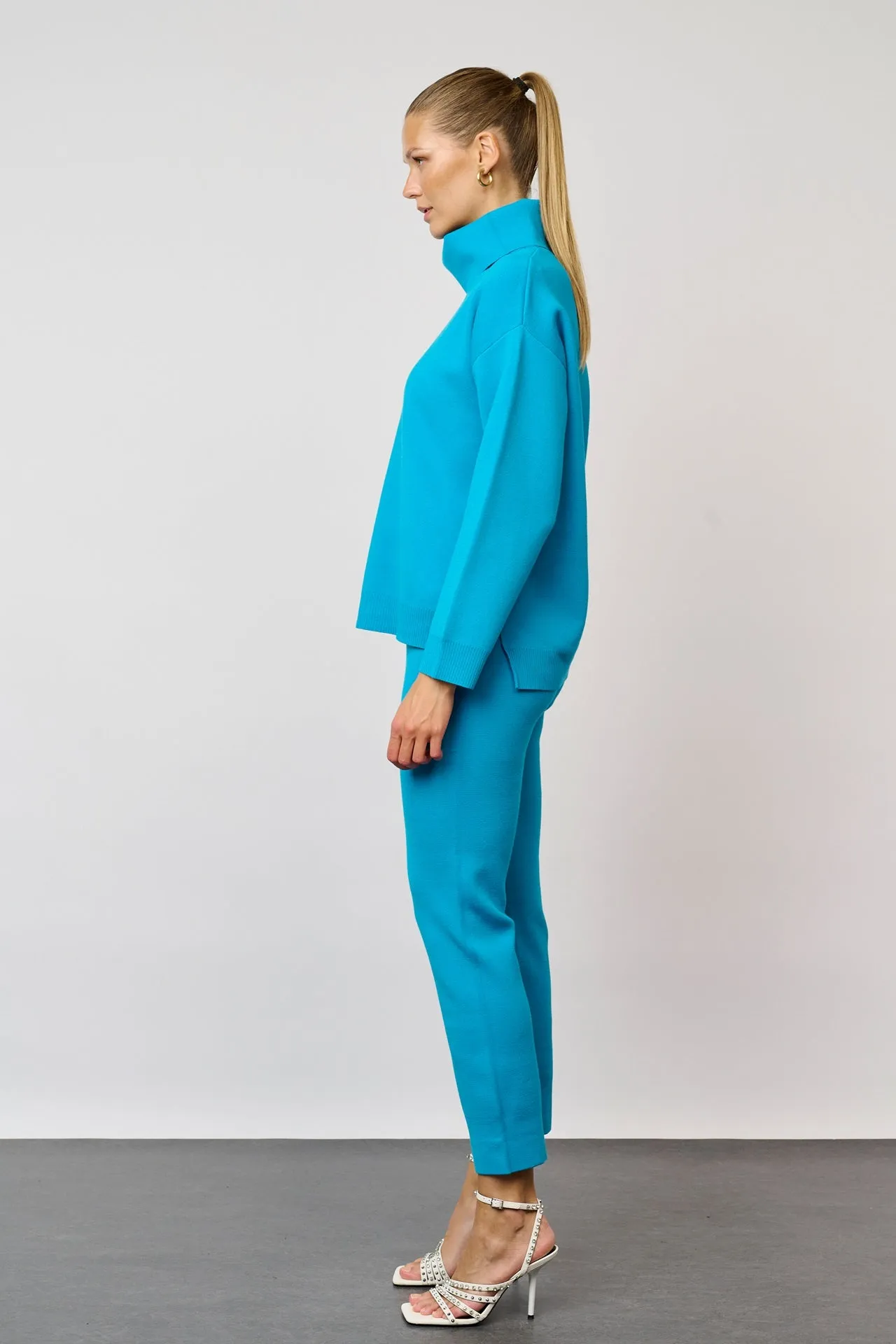 GOMAYE GMSONNY LONG KNITWARE TROUSERS LAKE BLUE sold by Gomaye product image thumbnail 3