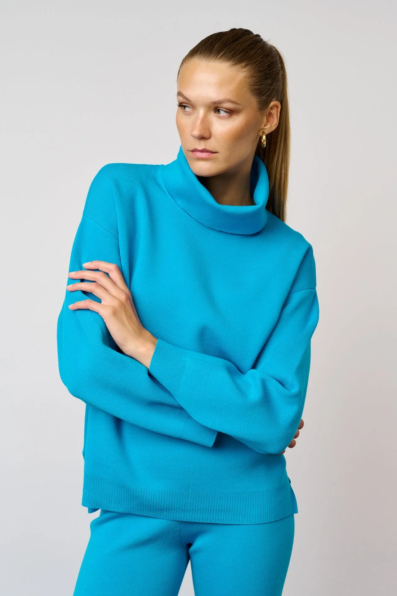 GOMAYE GMSONNY LONG KNITWARE TROUSERS LAKE BLUE sold by Gomaye product image thumbnail 4