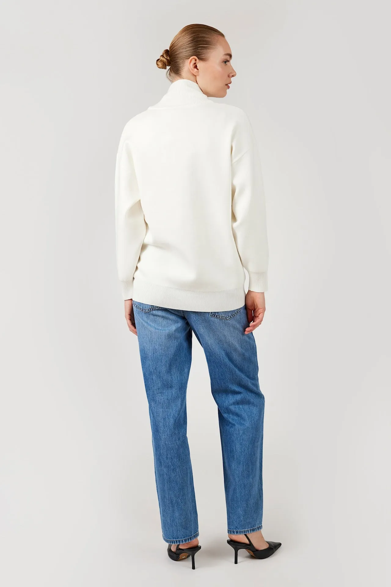 GOMAYE GMCATHI HEAVY KNIT CARDIGAN OFF WHITE sold by Gomaye product image thumbnail 3