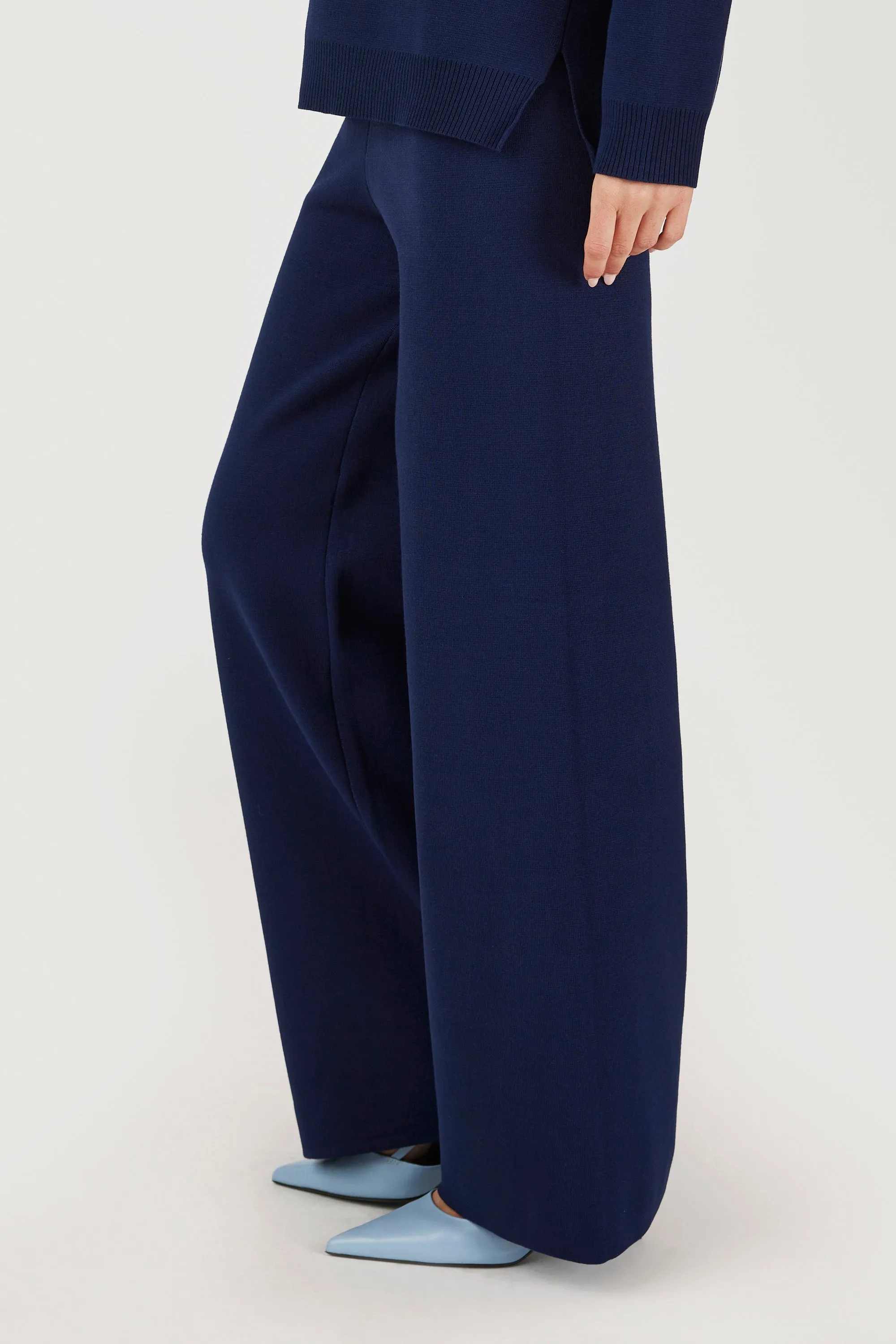 GOMAYE GMSONNY REGULAR KNITWARE TROUSERS NAVY sold by Gomaye product image thumbnail 2