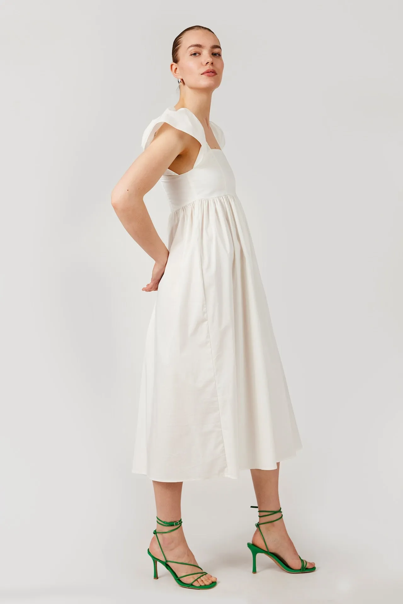 GOMAYE GMSIF DRESS WHITE sold by Gomaye product image thumbnail 2