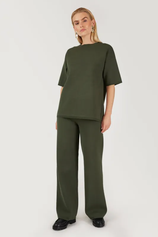 GOMAYE GMSONNY REGULAR KNITWARE TROUSERS DARK OLIVE sold by Gomaye