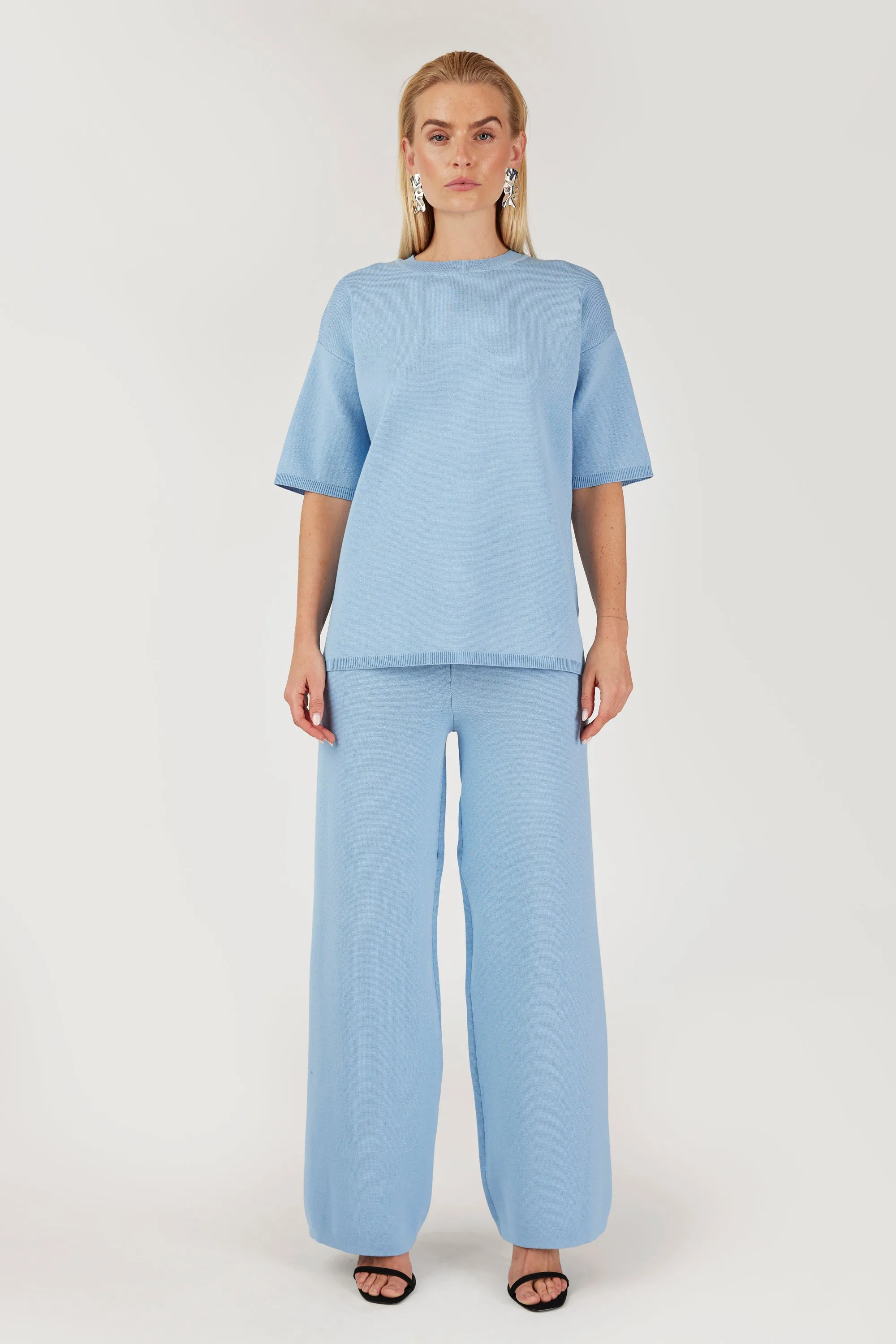 GOMAYE GMSONNY REGULAR KNITWARE TROUSERS PALE BLUE sold by Gomaye