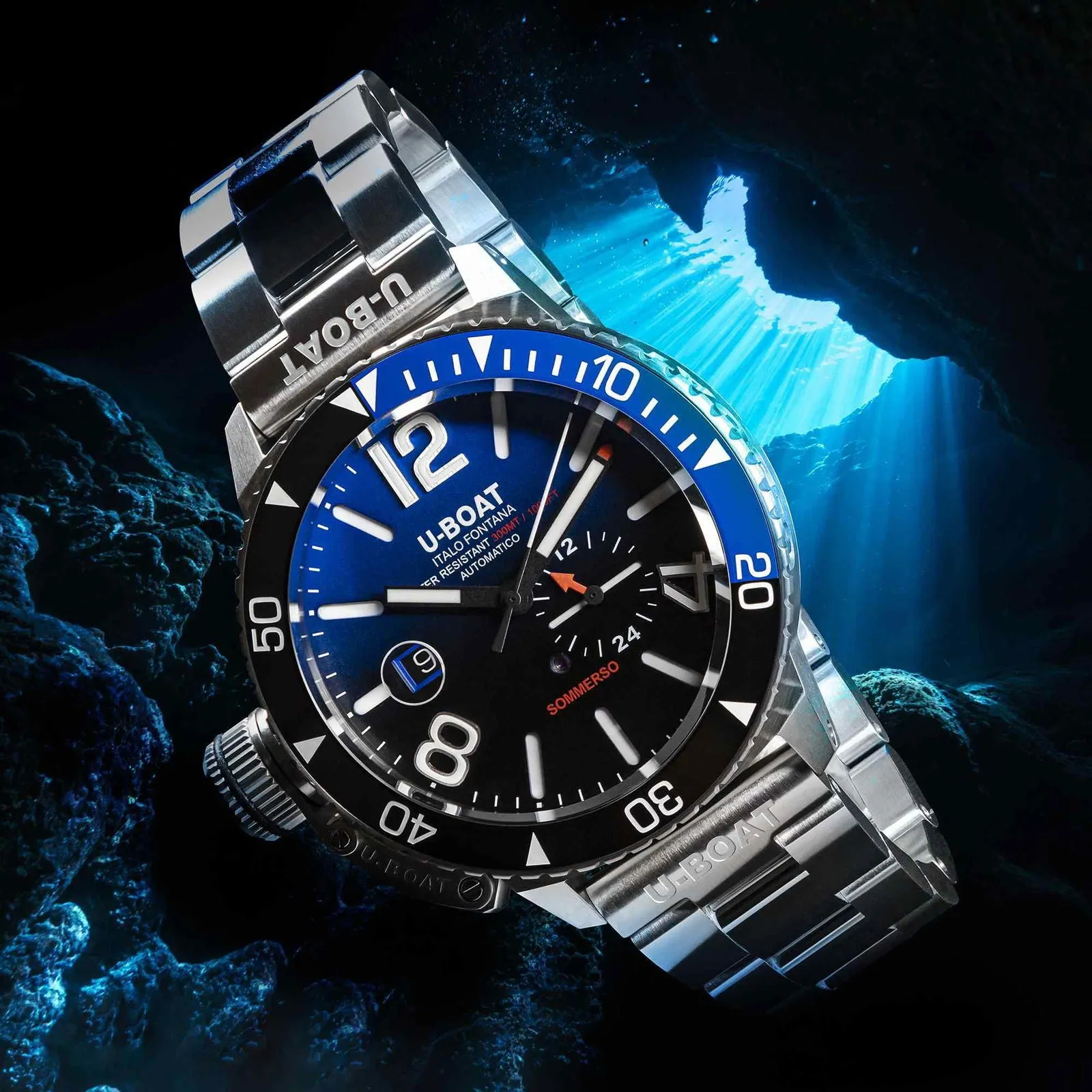 U-Boat 9519/MT Sommerso Ceramic Blue Watch sold by H.S. Johnson product image thumbnail 3