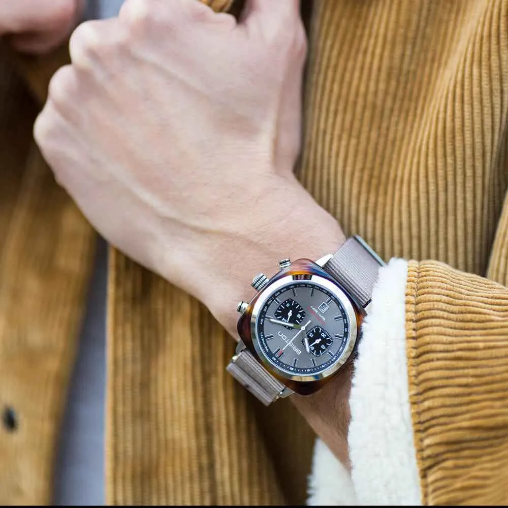 Briston Clubmaster Sport - Chrono - Gris Taupe 20142.SA.TS.30.NT Watch sold by H.S. Johnson product image thumbnail 3
