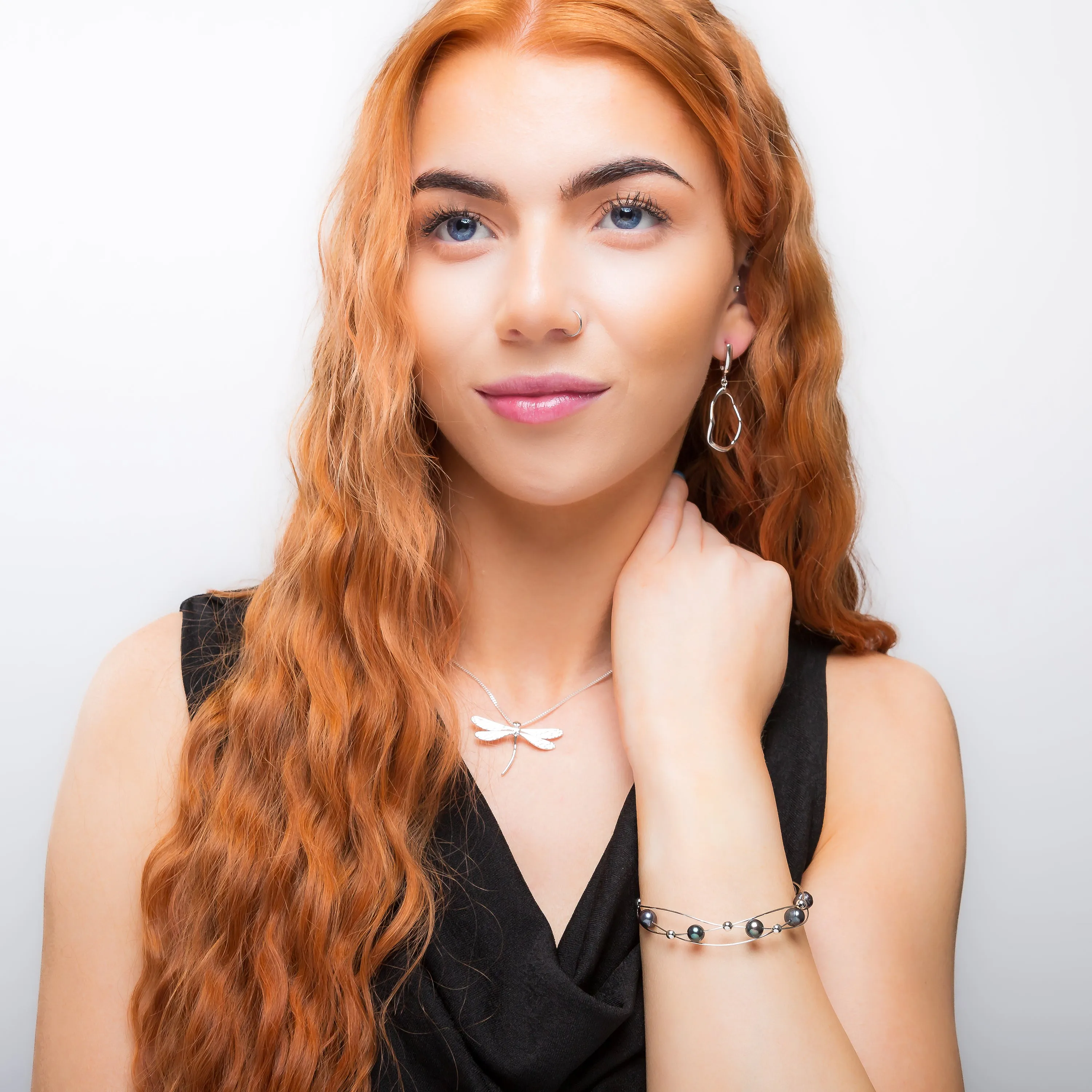 Weaved Bangle in Silver and Black Pearl sold by Henryka product image thumbnail 3