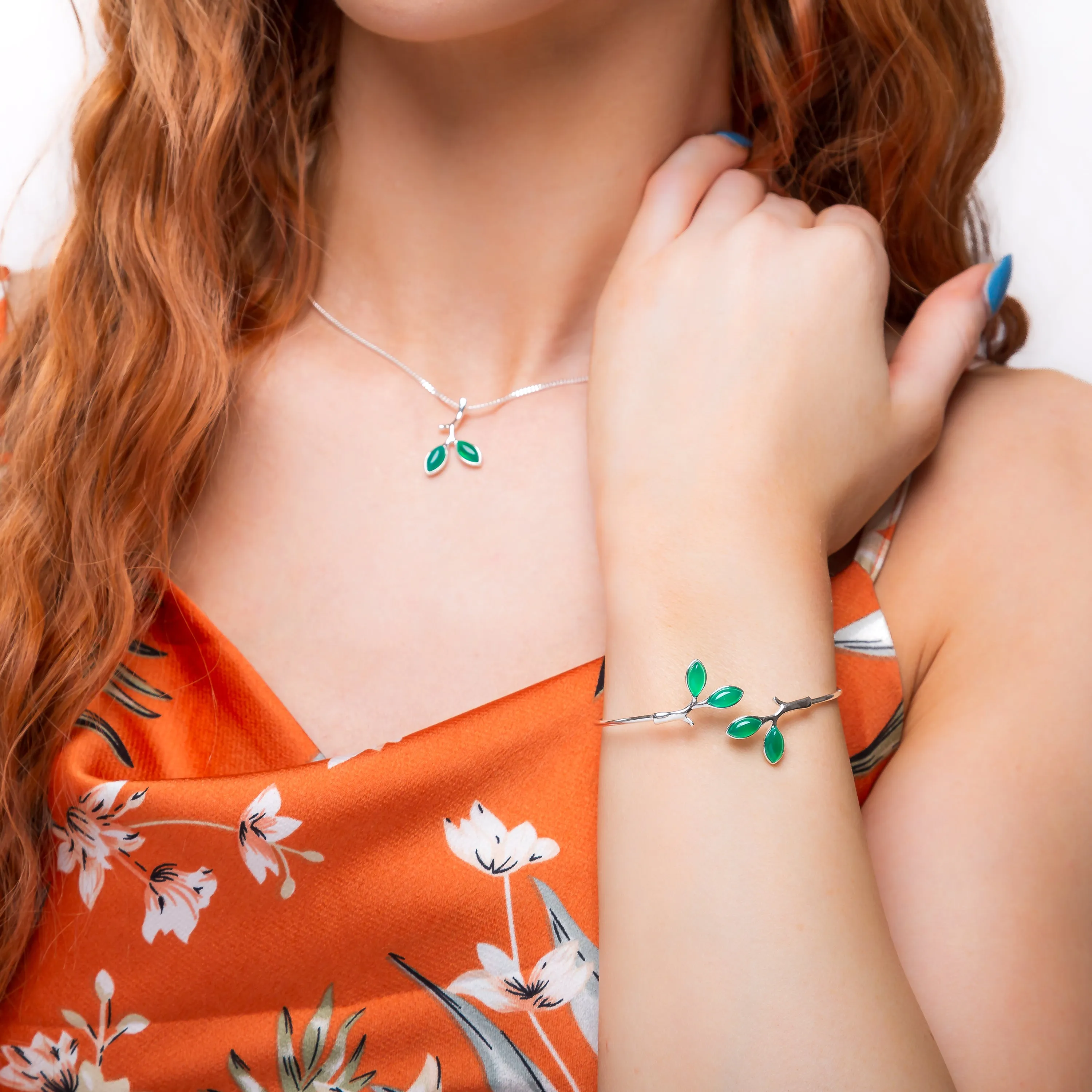 Simple Olive Leaf Branch Bangle in Silver and Green Onyx sold by Henryka product image thumbnail 3