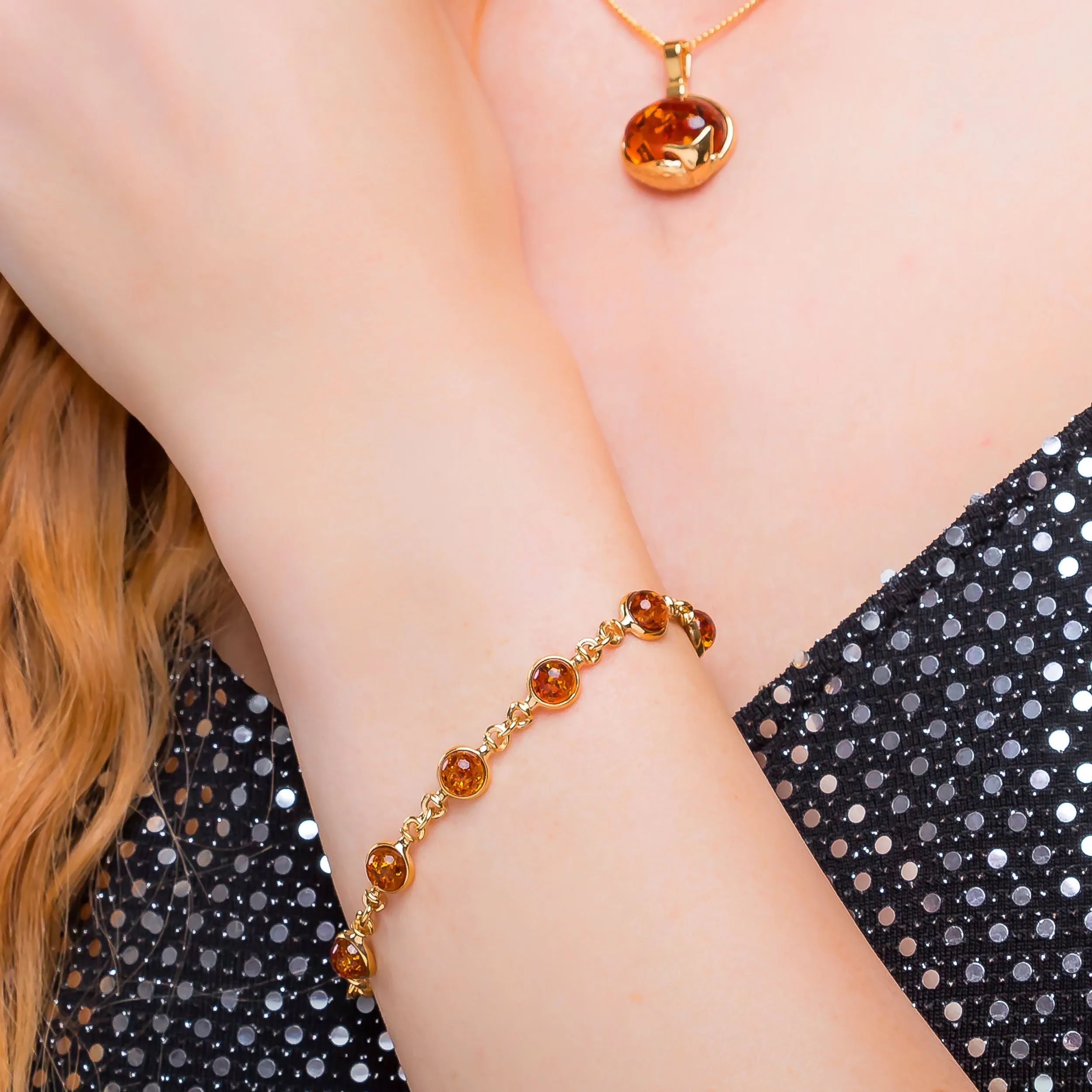 Circle Link Bracelet in Silver with 24ct Gold and Cognac Amber sold by Henryka product image thumbnail 2
