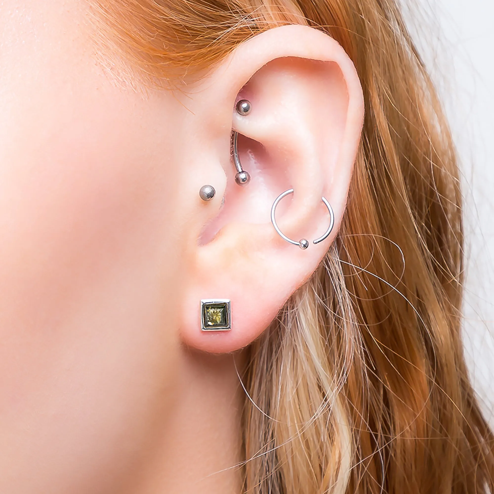 Square Stud Earrings in Silver and Green Amber sold by Henryka product image thumbnail 2