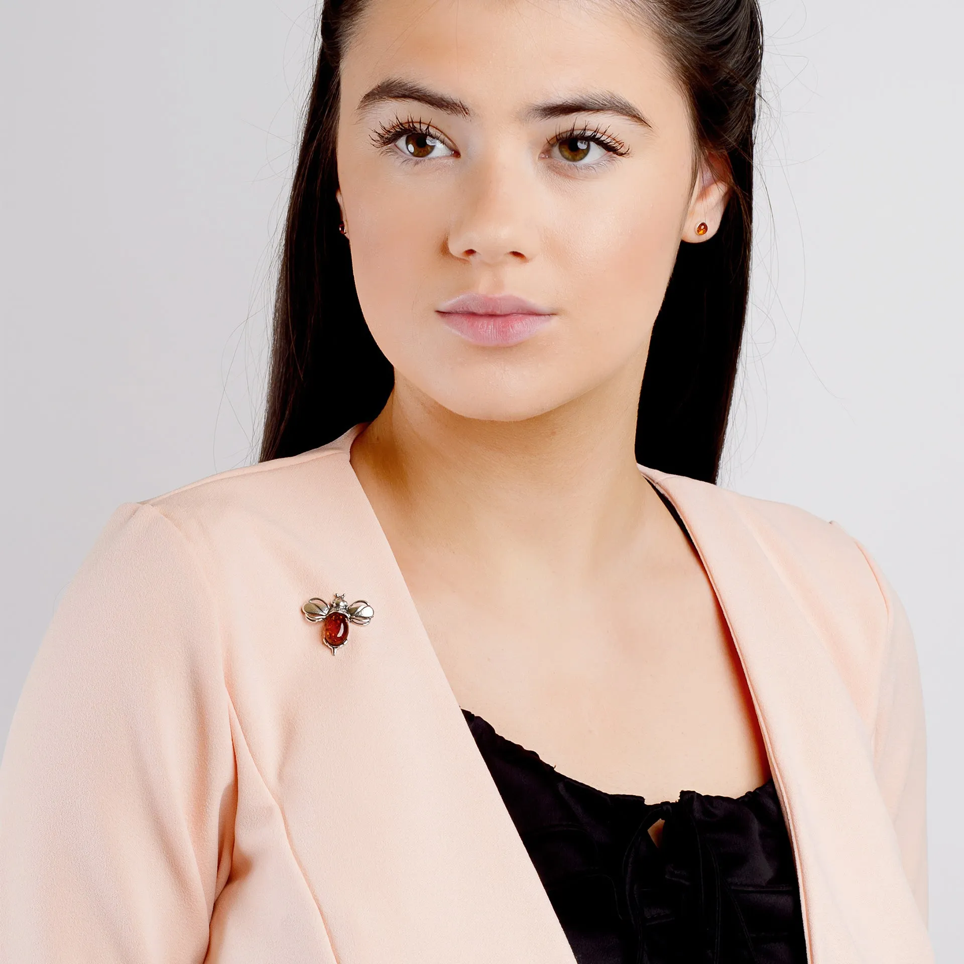 Bumble Bee / Bumblebee Brooch in Silver and Cognac Amber sold by Henryka product image thumbnail 4