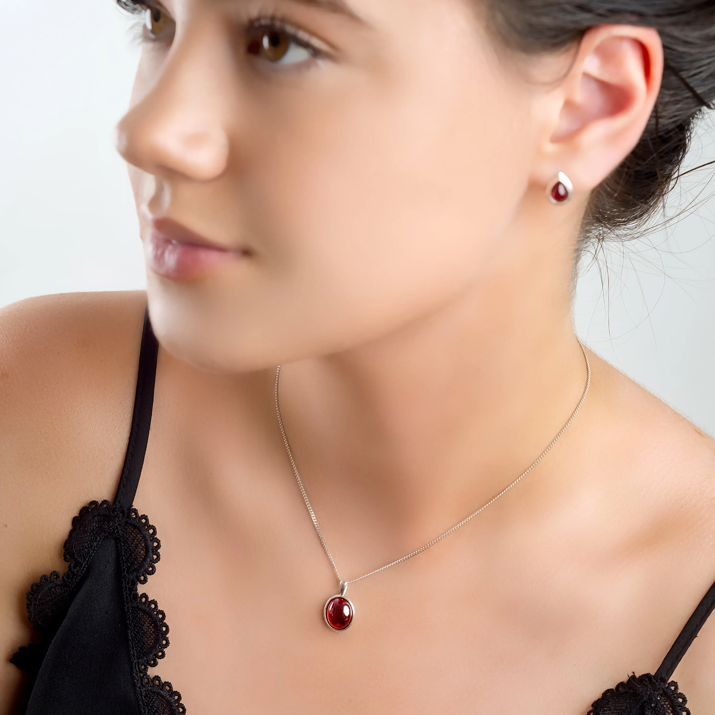 Classic Oval Necklace in Silver and Garnet sold by Henryka product image thumbnail 3